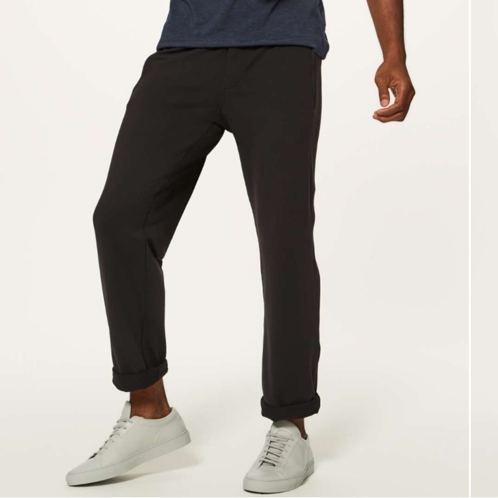 Lululemon Mens Small Black Discipline Pants 32" Athleisure Gym Athletic Straight